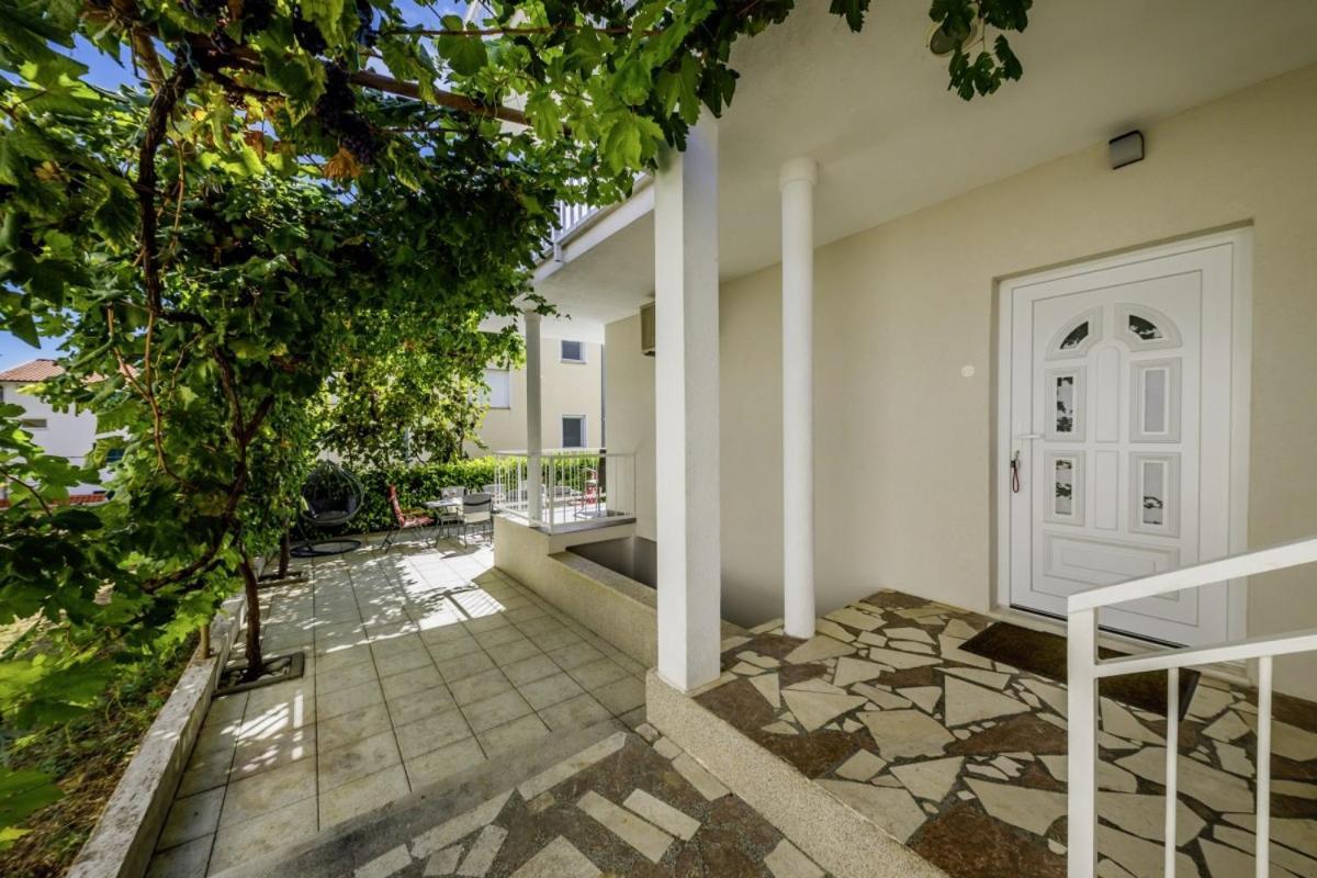 Ani In Trogir * Mittel-Dalmatien Hotel Donji Seget Kültér fotó