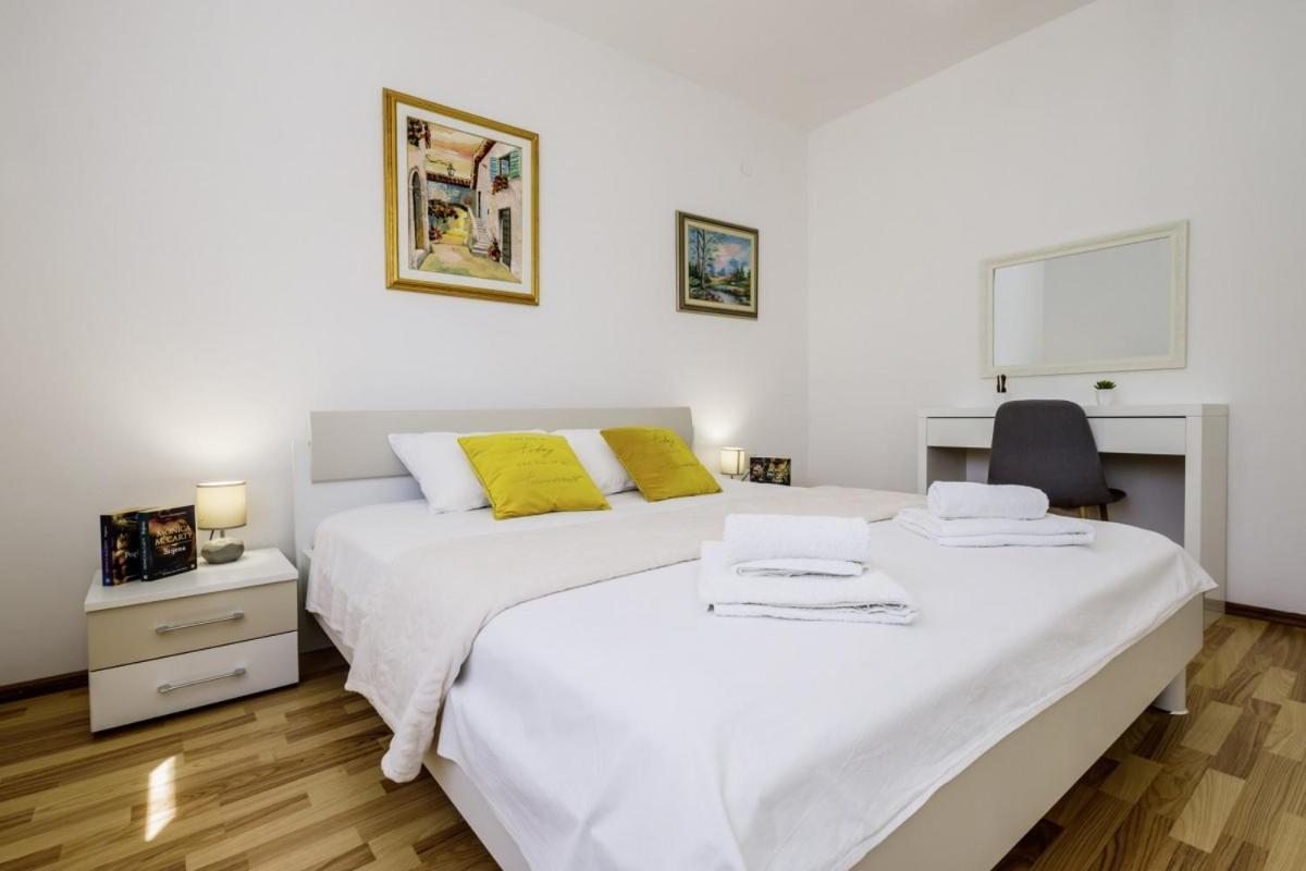Ani In Trogir * Mittel-Dalmatien Hotel Donji Seget Kültér fotó