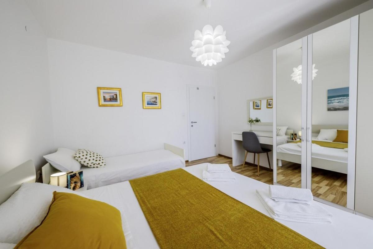 Ani In Trogir * Mittel-Dalmatien Hotel Donji Seget Kültér fotó